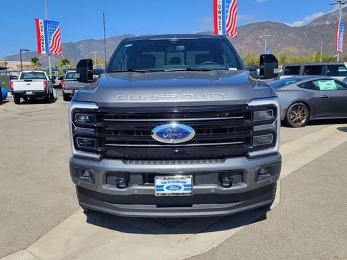 2026 Ford F-250 Platinum