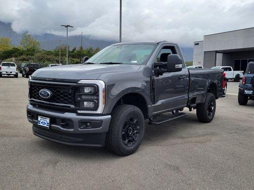 2025 Ford F-350 XL