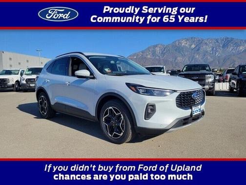 2025 Ford Escape Platinum