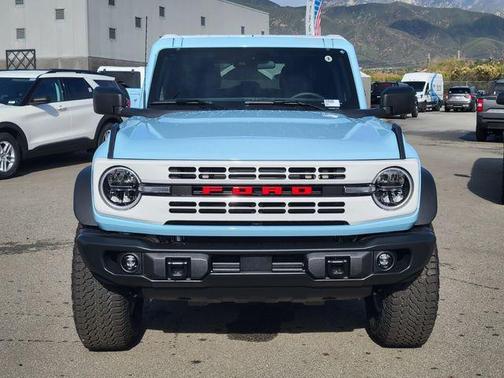 2025 Ford Bronco Heritage Edition