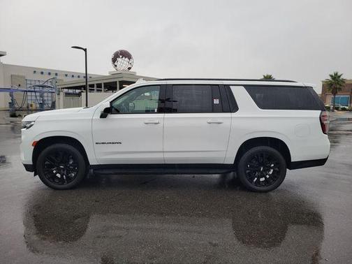 2021 Chevrolet Suburban RST