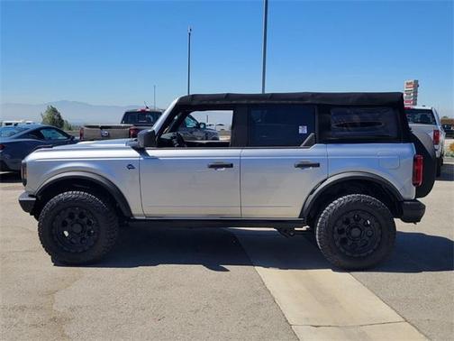 2022 Ford Bronco Black Diamond