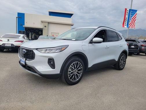 2025 Ford Escape PHEV