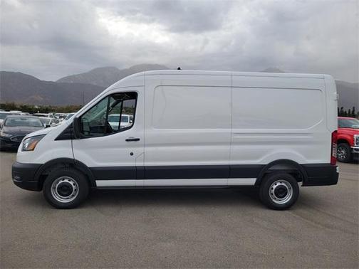 2025 Ford Transit-250 148 WB Medium Roof Cargo