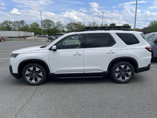 Platinum White Pearl 2026 Honda Pilot Elite