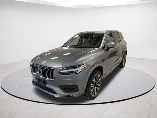 2020 Volvo XC90 T5 Momentum