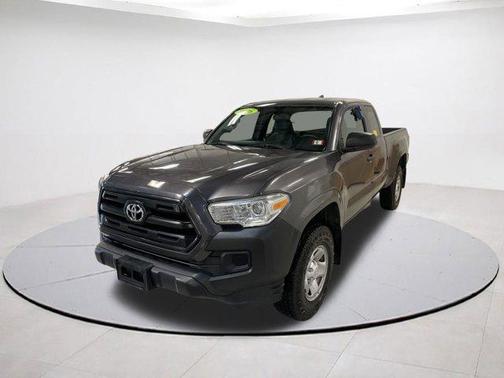 2016 Toyota Tacoma SR