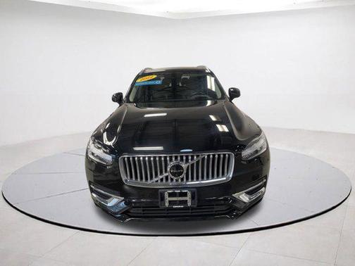 2022 Volvo XC90 T6 Inscription
