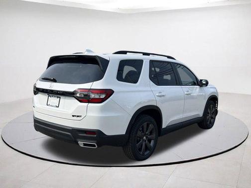 2025 Honda Pilot Sport