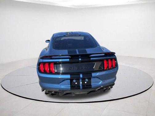 2020 Ford Shelby GT500 Base