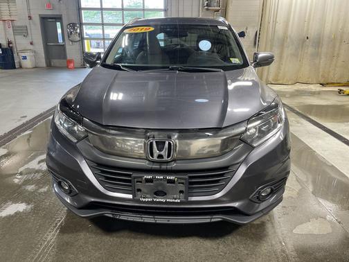 Modern Steel Metallic 2019 Honda HR-V EX
