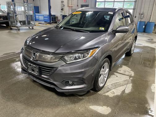 Modern Steel Metallic 2019 Honda HR-V EX