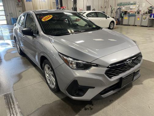 Ice Silver Metallic 2024 Subaru Impreza Base