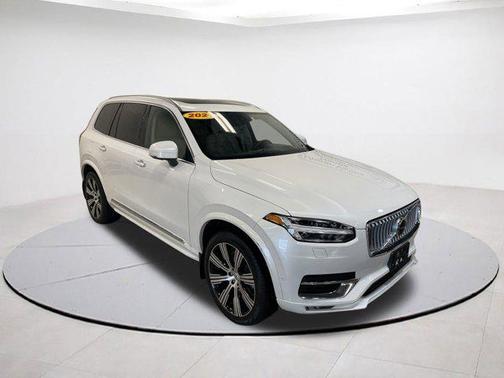 2021 Volvo XC90 T6 Inscription
