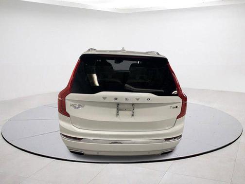 2021 Volvo XC90 T6 Inscription