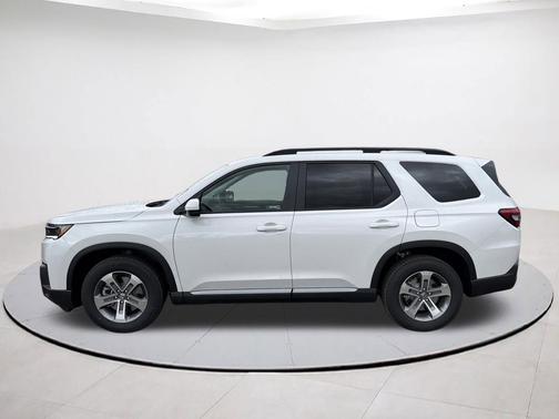 Platinum White Pearl 2026 Honda Pilot EX-L