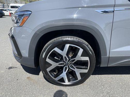 2023 Volkswagen Taos 1.5T SEL