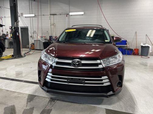 2018 Toyota Highlander LE