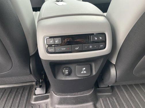 Hyper White 2023 Hyundai PALISADE SEL