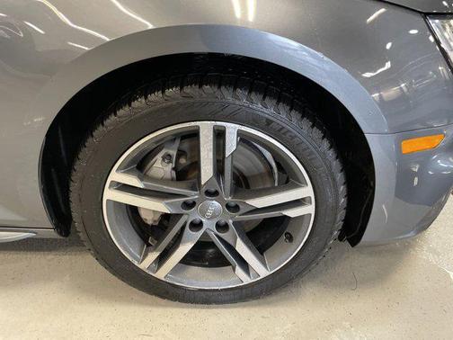 2018 Audi A4 2.0T Premium Plus