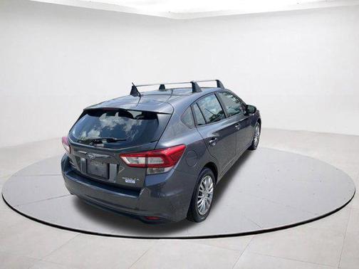 2019 Subaru Impreza 2.0i