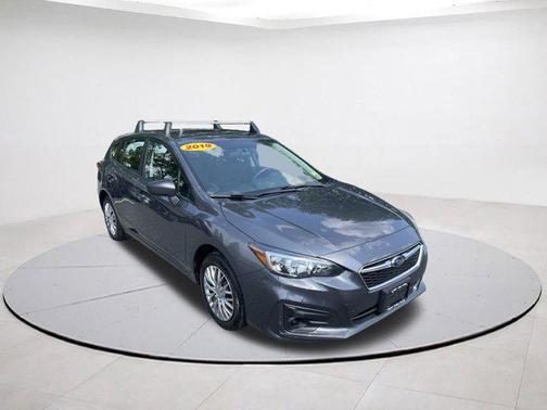 2019 Subaru Impreza 2.0i