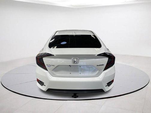 2016 Honda Civic Touring