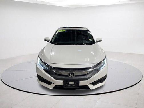 2016 Honda Civic Touring