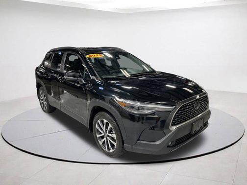 2022 Toyota Corolla Cross XLE
