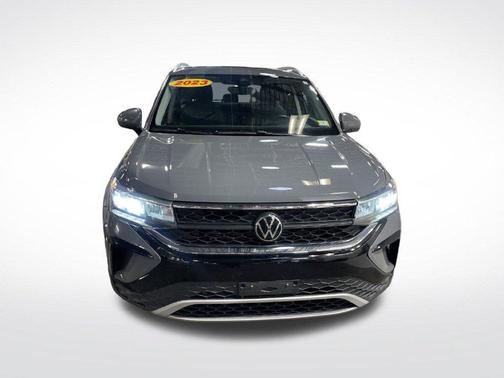 Gray 2023 Volkswagen Taos 1.5T SE