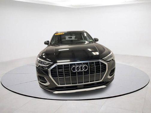 2022 Audi Q3 40 Premium Plus