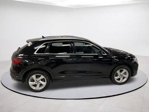 2022 Audi Q3 40 Premium Plus