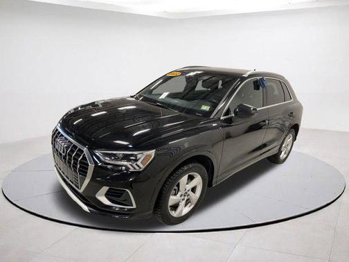 2022 Audi Q3 40 Premium Plus