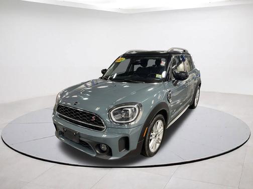 Sage Green Metallic 2024 MINI Countryman Cooper S ALL4