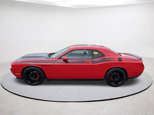 2009 Dodge Challenger SRT8