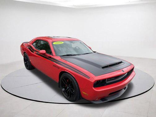 2009 Dodge Challenger SRT8
