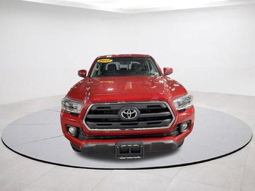 2017 Toyota Tacoma SR5