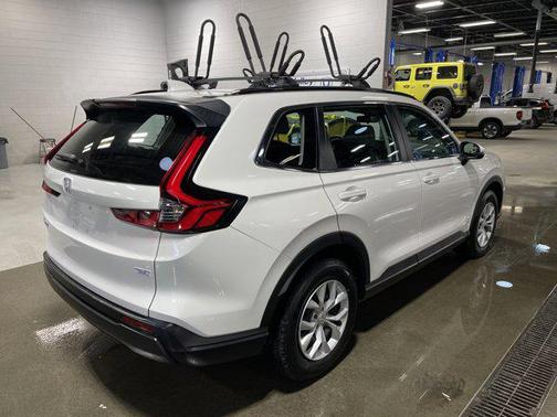 Platinum White Pearl 2024 Honda CR-V LX AWD