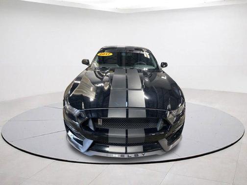 2017 Ford Shelby GT350 Base