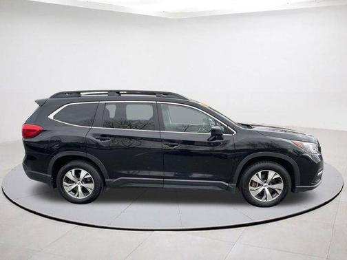 2022 Subaru Ascent Premium 8-Passenger