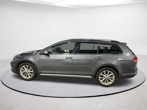 Platinum Gray Metallic 2019 Volkswagen Golf Alltrack TSI SE