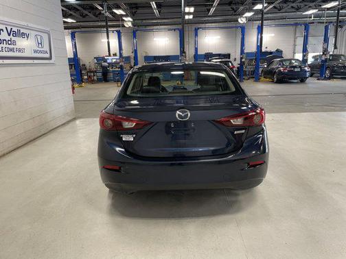 2018 Mazda Mazda3 Touring