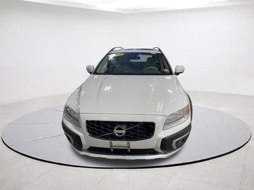 2014 Volvo XC70 T6 Premier Plus