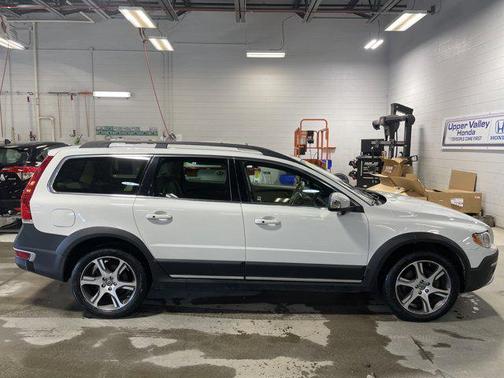 2014 Volvo XC70 T6 Premier Plus