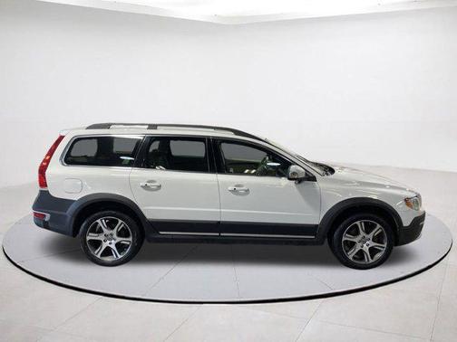 2014 Volvo XC70 T6 Premier Plus