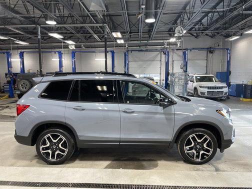 2023 Honda Passport AWD Elite