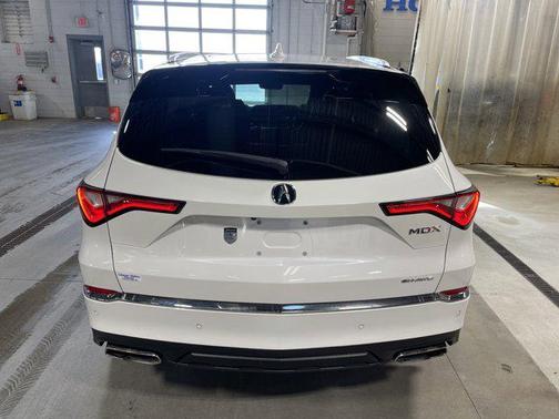 2023 Acura MDX Advance Package