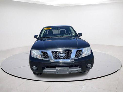 Magnetic Black Pearl 2019 Nissan Frontier SV