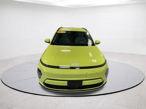 2025 Hyundai KONA EV SEL