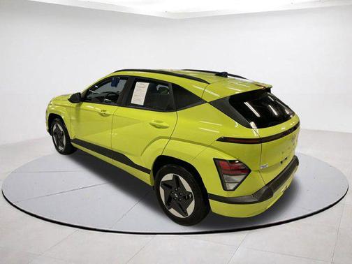 2025 Hyundai KONA EV SEL